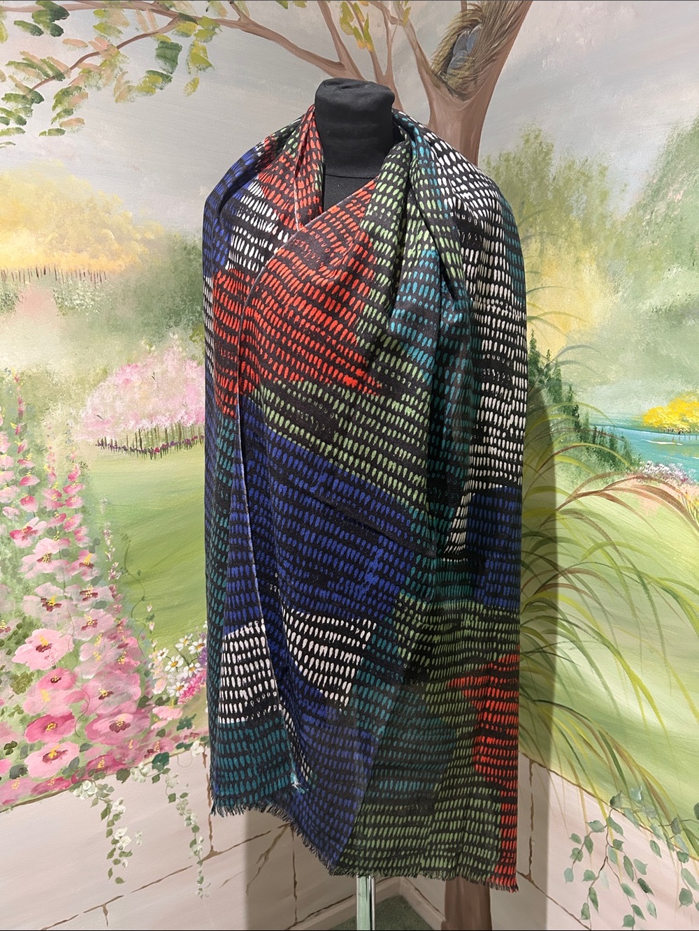 NWOT KINROSS CASHMERE Large Multicolor Patterned Fringe Scarf - Cashmere & Silk. - Picture 5 of 8